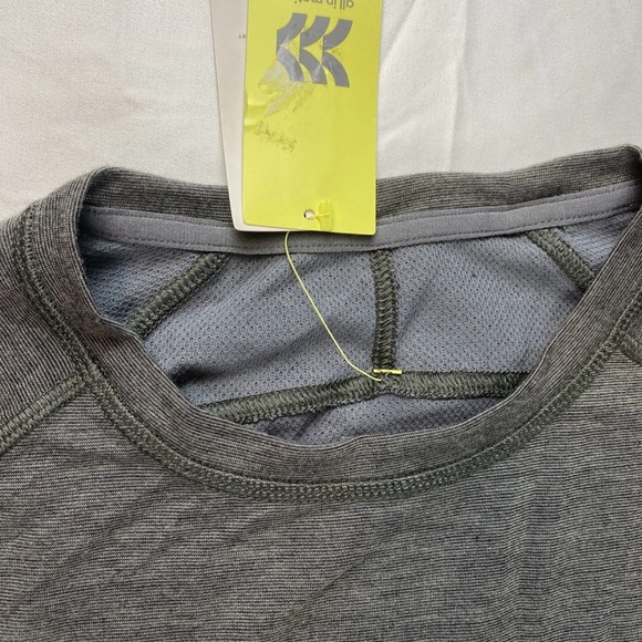 Men’s All In Motion Merino Wool Blend Long Sleeve Shirt Size S Ebony Heather - Picture 4 of 5